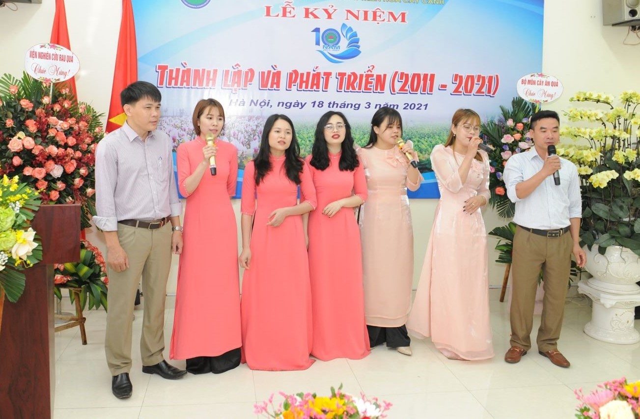 32221 ky niem 10 nam Hoa 3 2