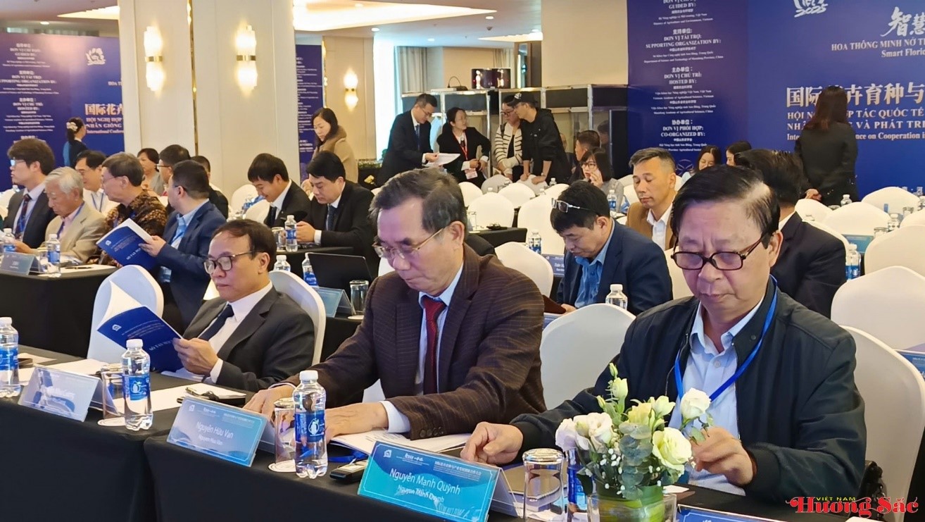 112725 ha noi khai mac hoi nghi 5