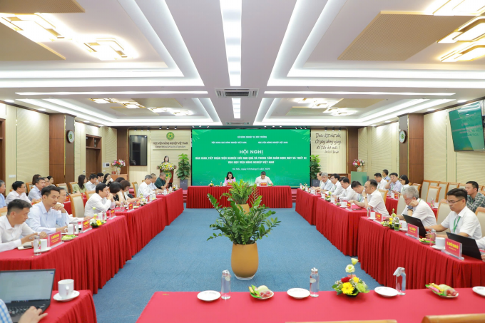 060826 hoi nghi ban giao 1