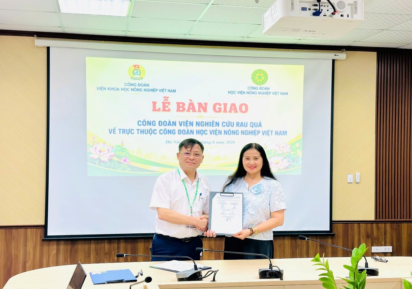 061726 cong doan 9.jpg.png